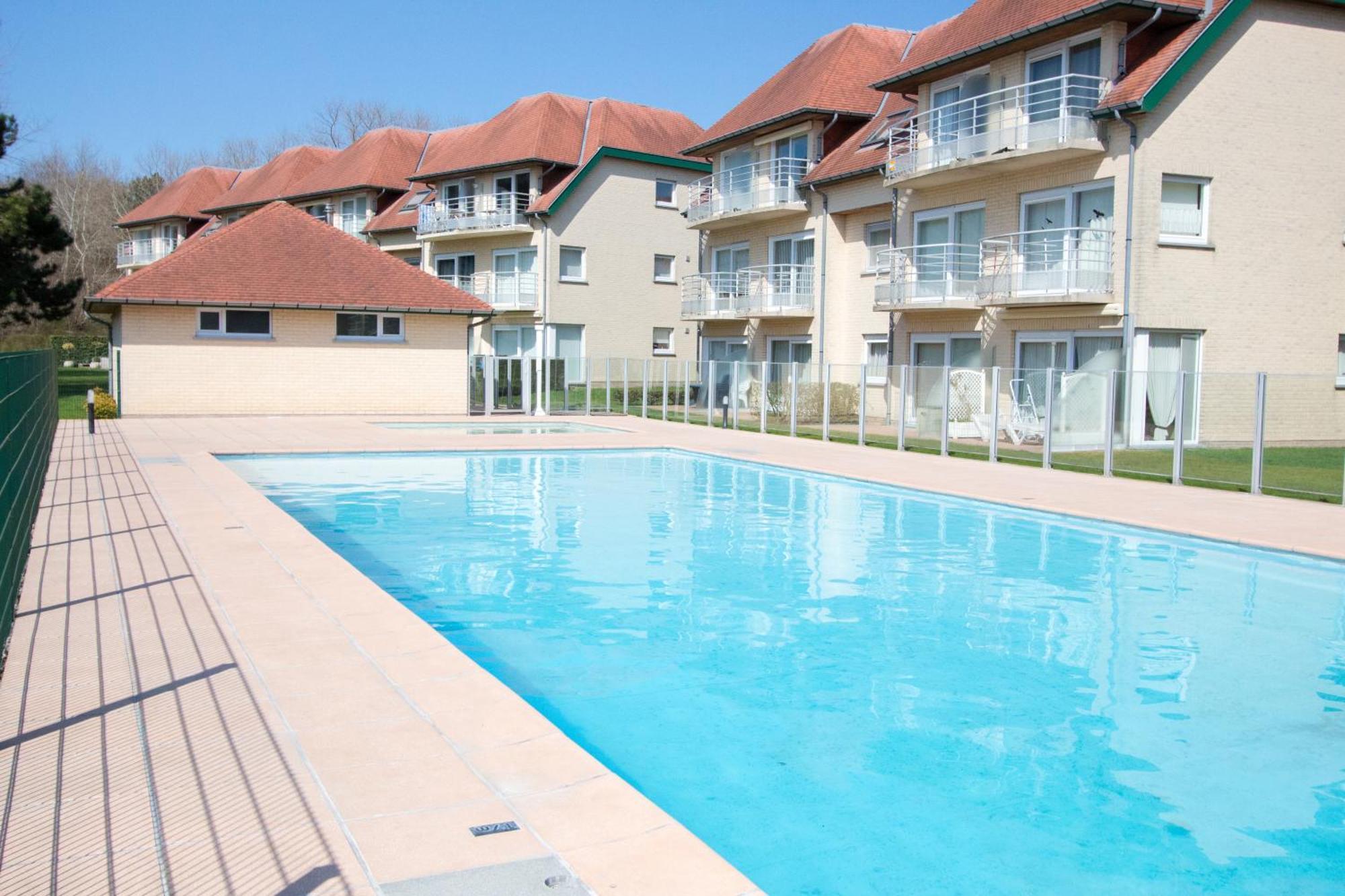 Holiday Suites Le Coq Extérieur photo